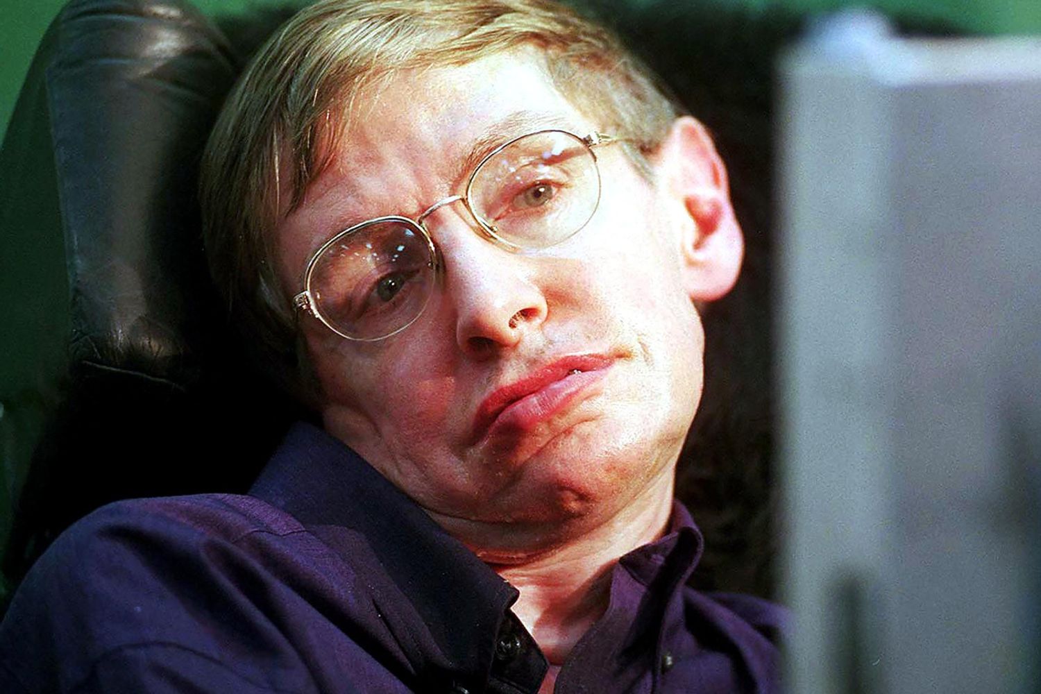 &nbsp;Stephen Hawking