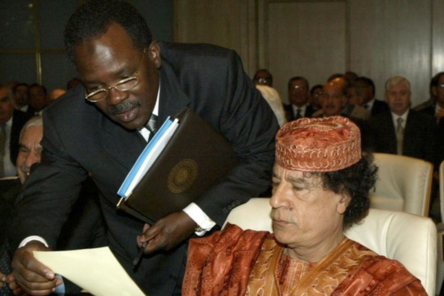 &nbsp;Bashir Saleh con Gheddafi
