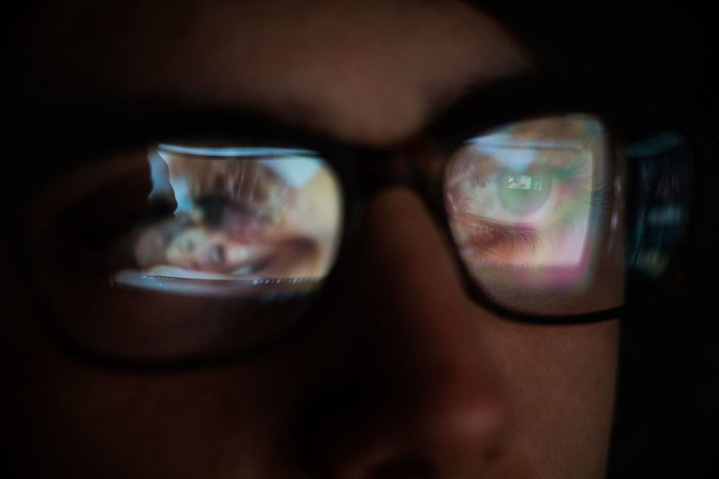 &nbsp;sesso web internet sextortion