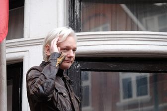 &nbsp;Julian Assange