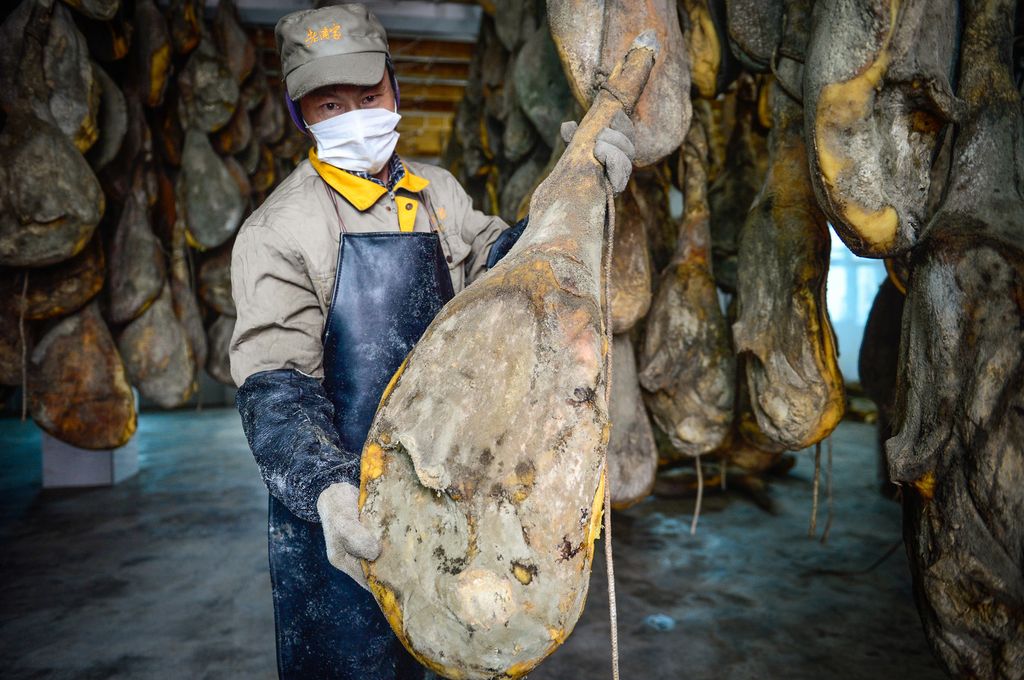 &nbsp; &nbsp;Il prosciutto cinese prodotto a Xuanwei nella provincia di Yunnan