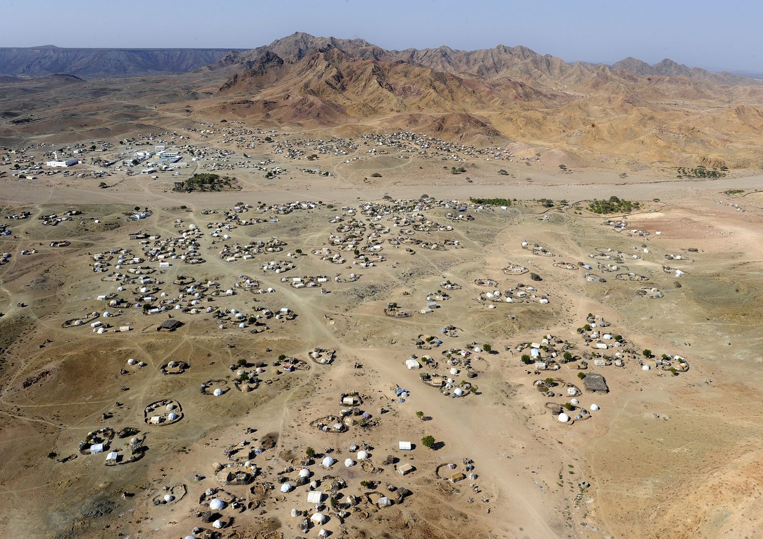 &nbsp;Un accampamento nel deserto del Gibuti