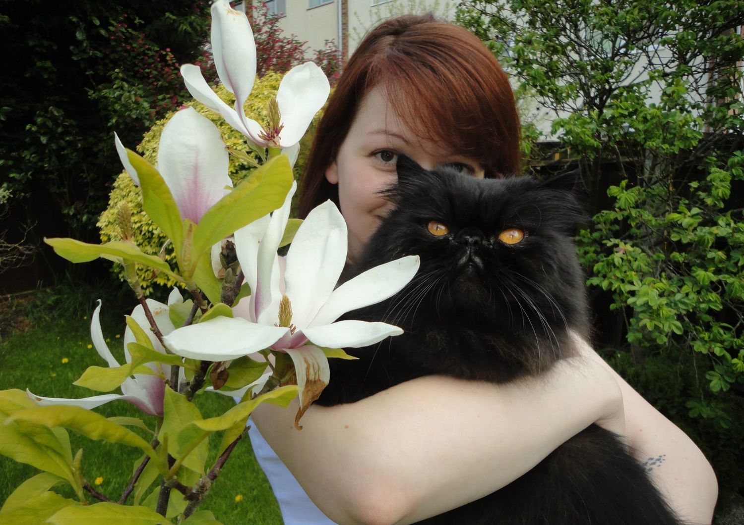 &nbsp;Yulia Skripal con un gatto