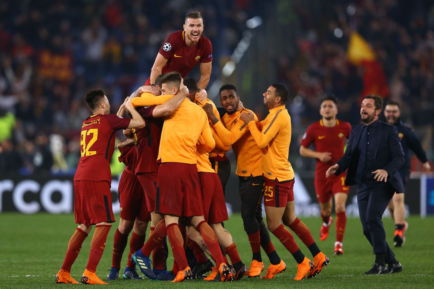 &nbsp;La Roma festeggia dopo la vittoria