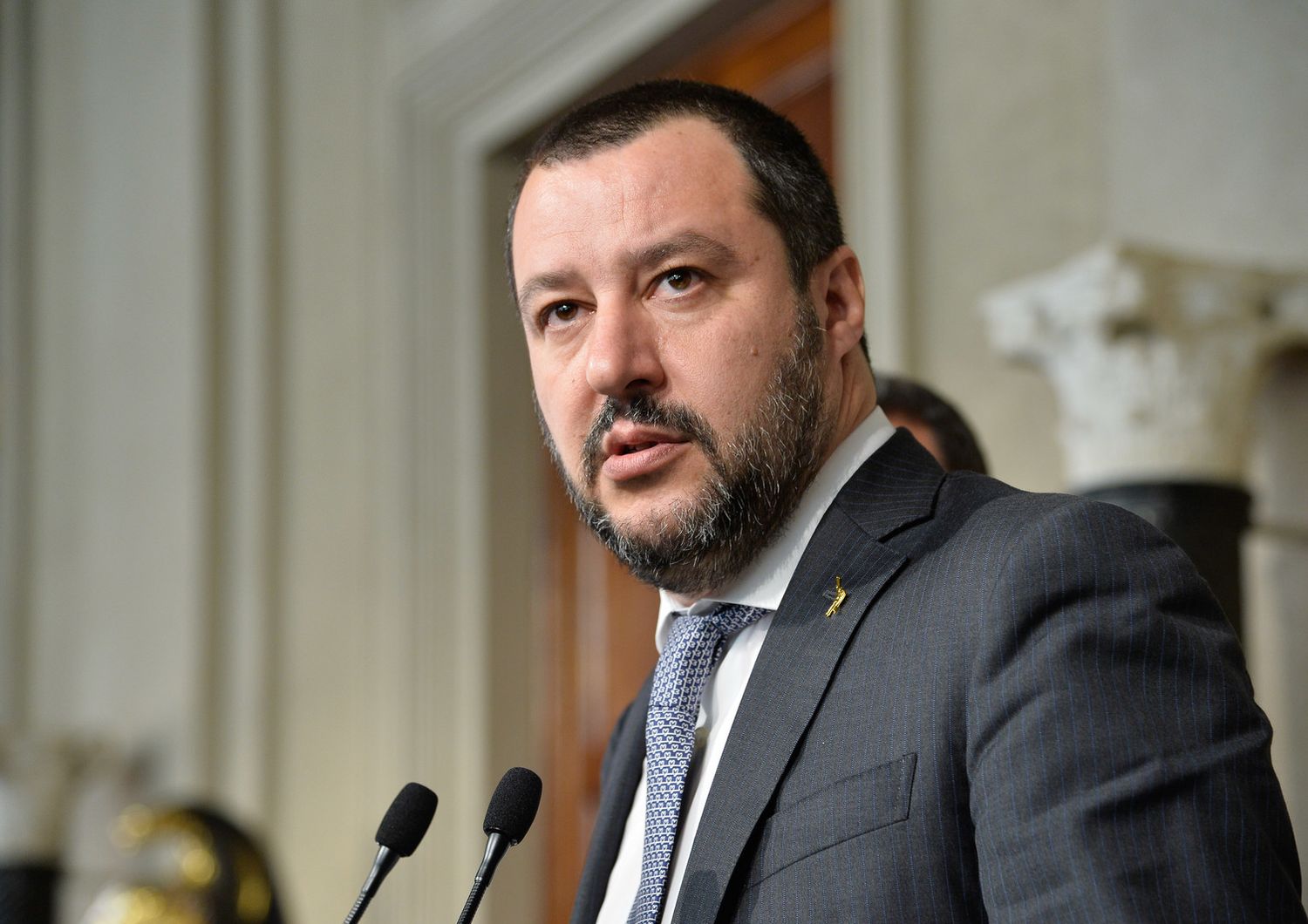 Salvini stringe i rapporti con Mosca e Pechino attraverso le ambasciate