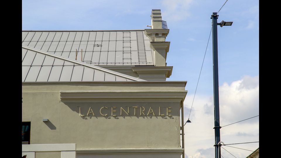 Ed ancora, sono parole del vicepresidente Giuseppe&nbsp;Lavazza, &quot;il nostro vuole essere un gruppo sempre pi&ugrave;&nbsp;globale ed allo stesso indipendente, capace di valorizzare il nostro spirito italiano e piemontese. Come famiglia e come azienda abbiamo fortemente voluto che la Nuvola nascesse a Torino, noi da qui non ce ne andiamo, noi qui restiamo per continuare a crescere e sognare&rdquo;