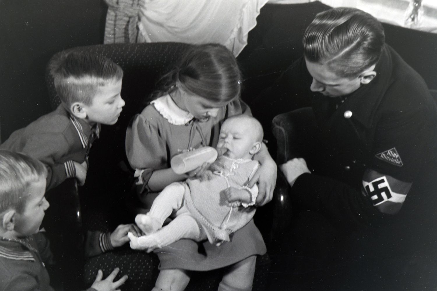 &nbsp;Una famiglia tedesca in una foto di propaganda del regime nazista