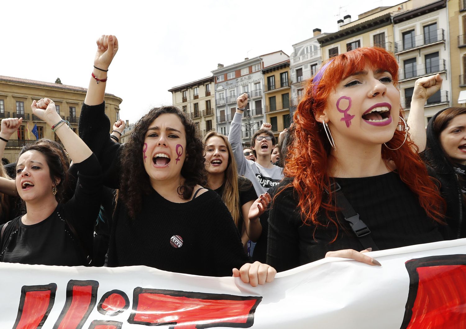 Dopo le proteste di piazza la Spagna&nbsp;rivedr&agrave;&nbsp;la legge sulla violenza sessuale?
