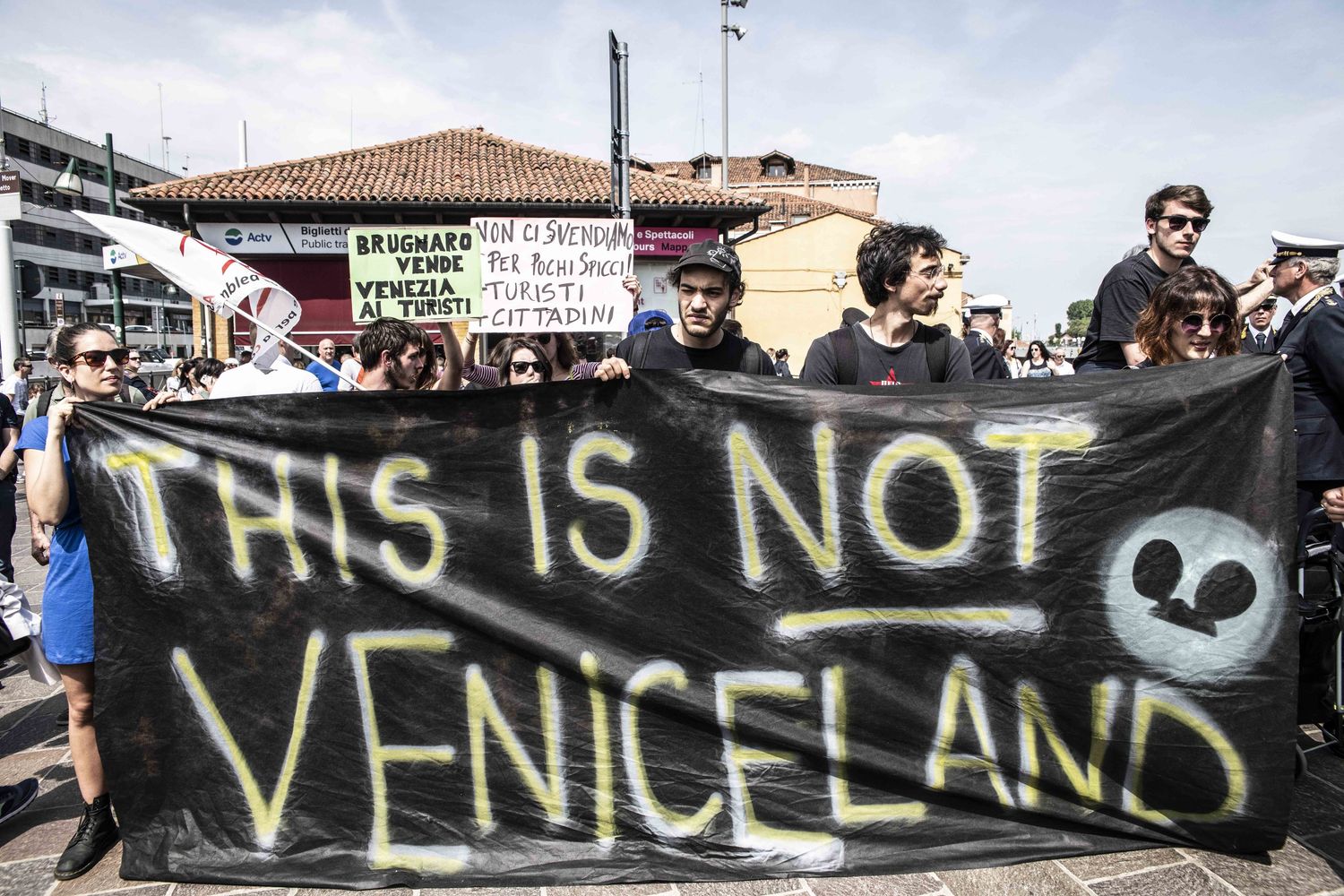 &nbsp;Scontri sui tornelli a Venezia