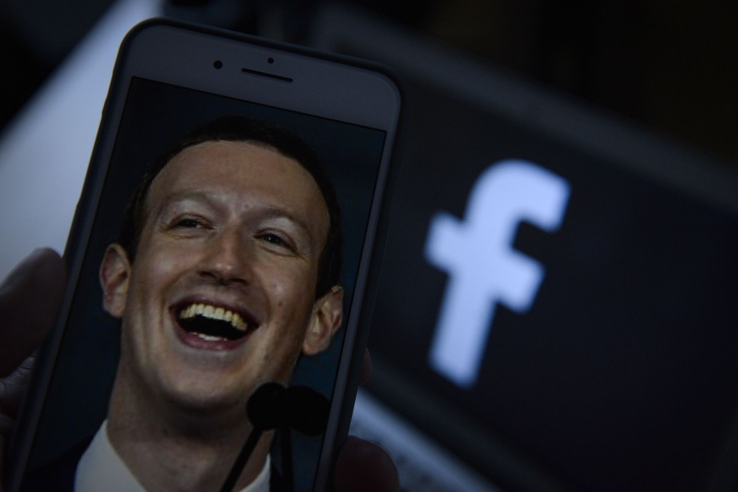 &nbsp;Mark Zuckerberg