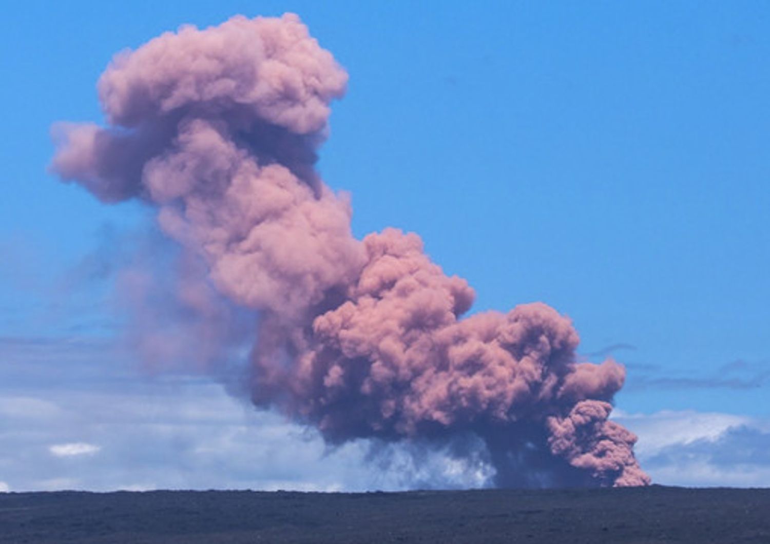 Hawaii, eruzione del vulcano Kilauea (Afp)