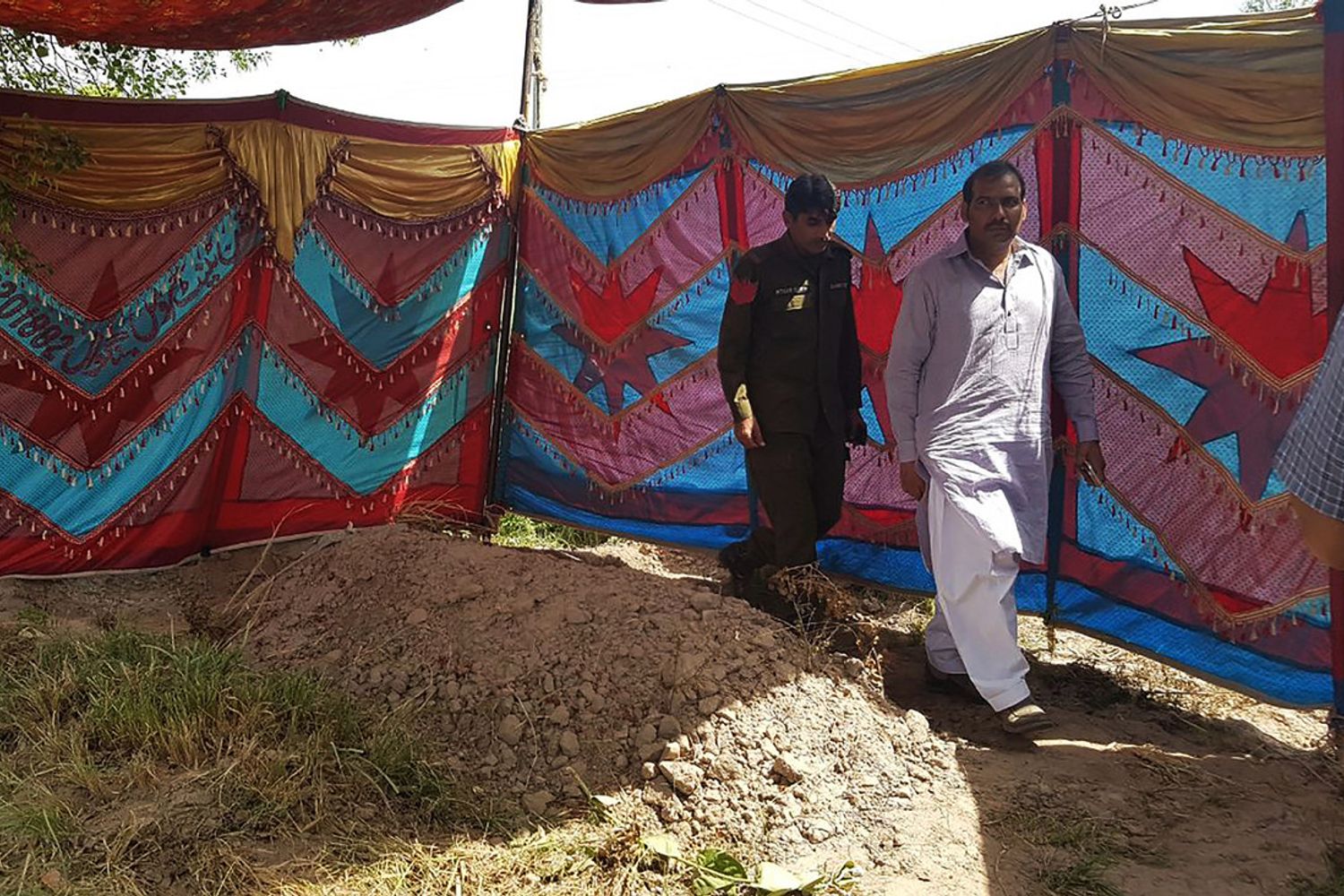 &nbsp;La polizia pakistana riesuma il corpo di Sana Cheema