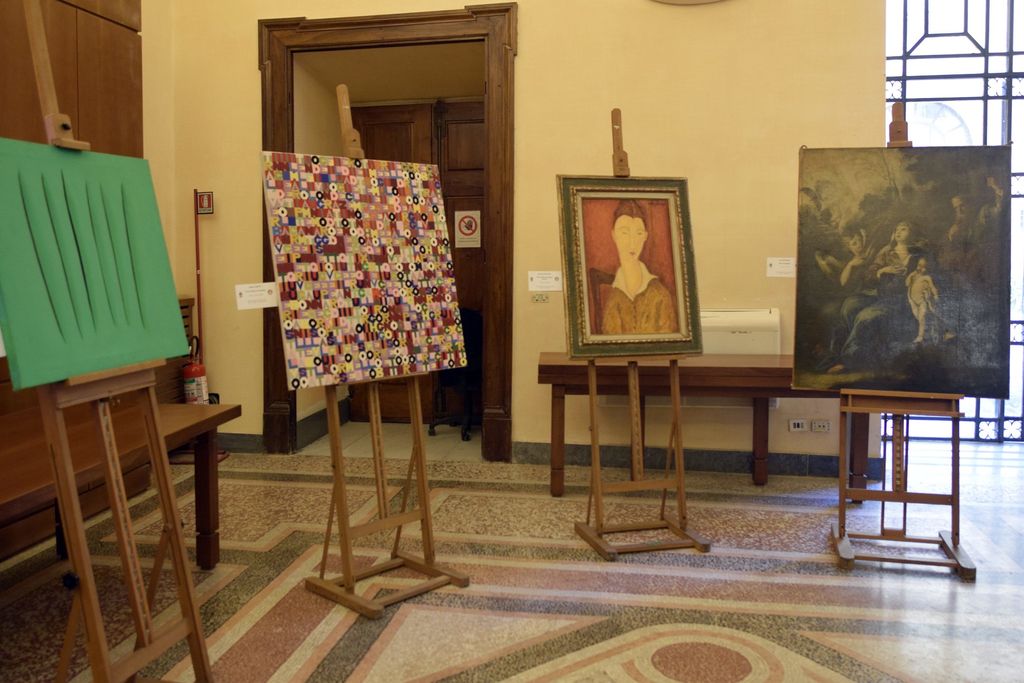 &nbsp;Falsi Fontana, Boetti, Modigliani e Luca Giordano