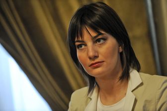 &nbsp;Lara Comi