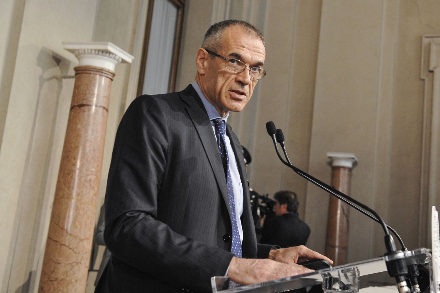 &nbsp;Carlo Cottarelli