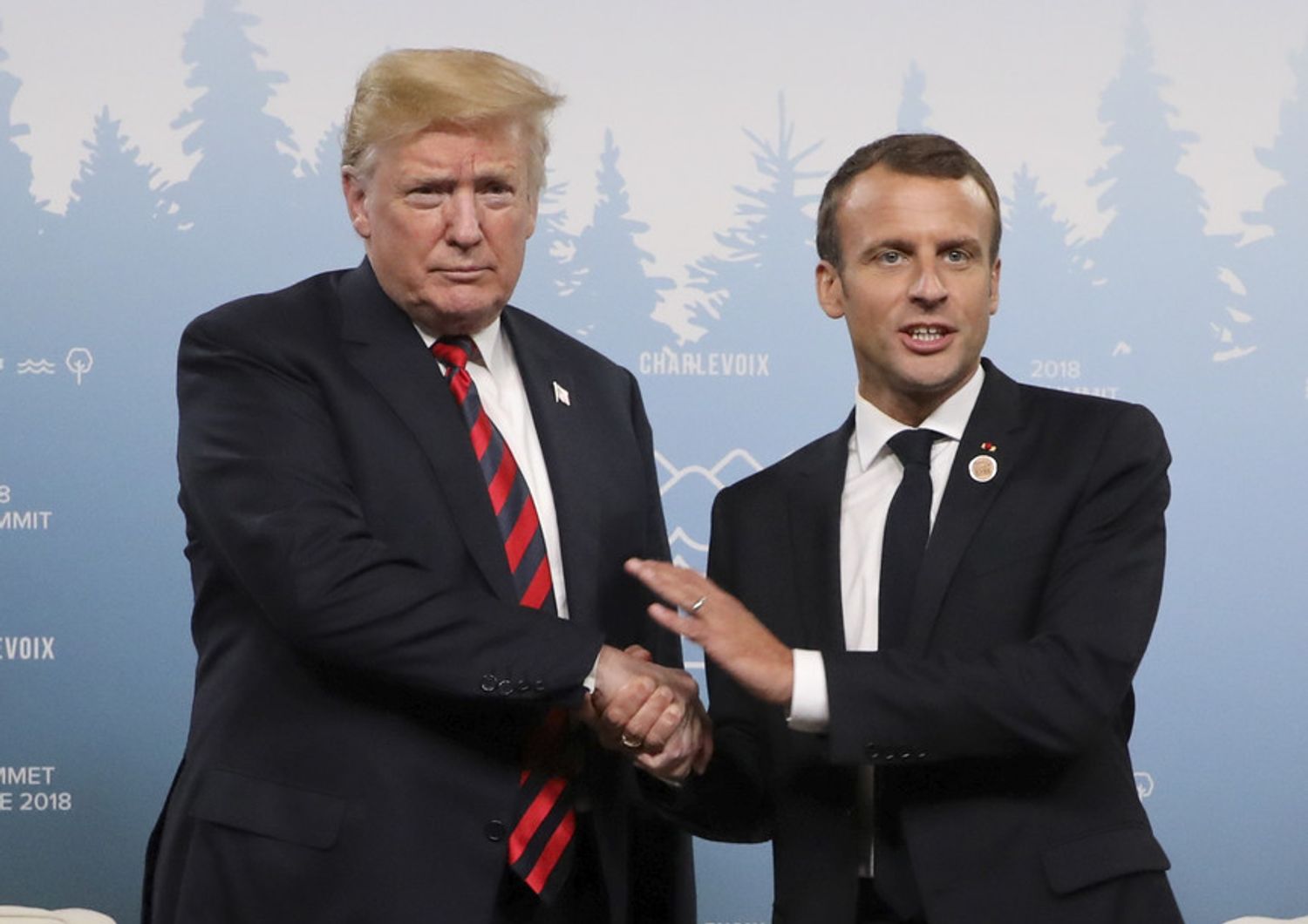 G7 stretta di mano macron trump