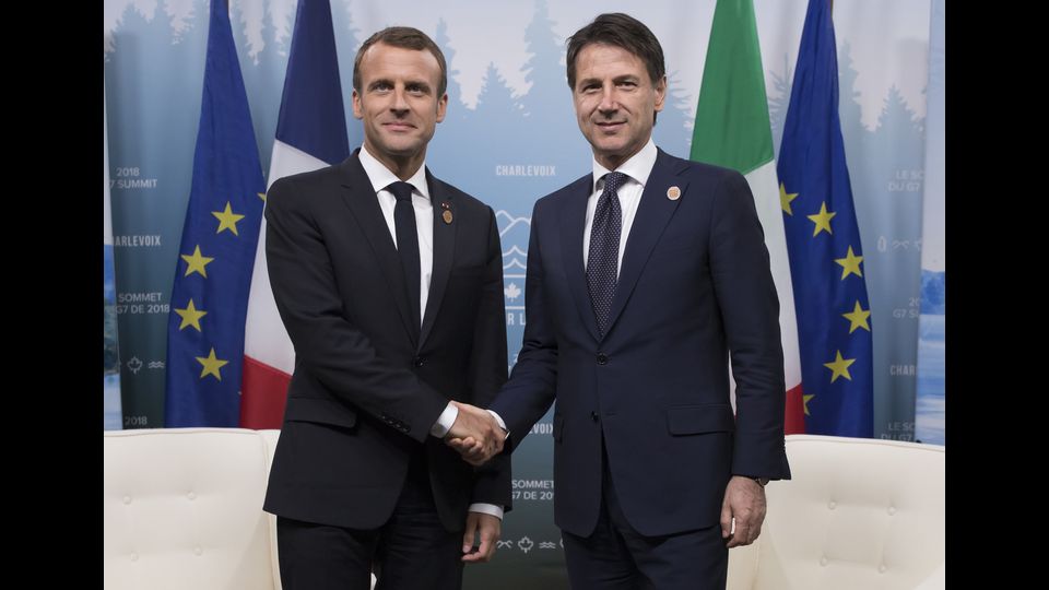 &nbsp;Emmanuel Macron-Giuseppe Conte (AFP)