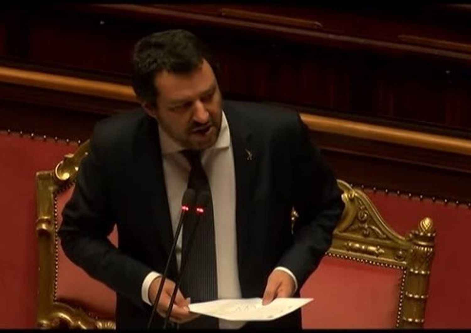 Salvini chiede scuse ufficiali alla Francia. Ma&nbsp;Macron&nbsp;rilancia: &quot;Chi caccia le navi provoca&quot;