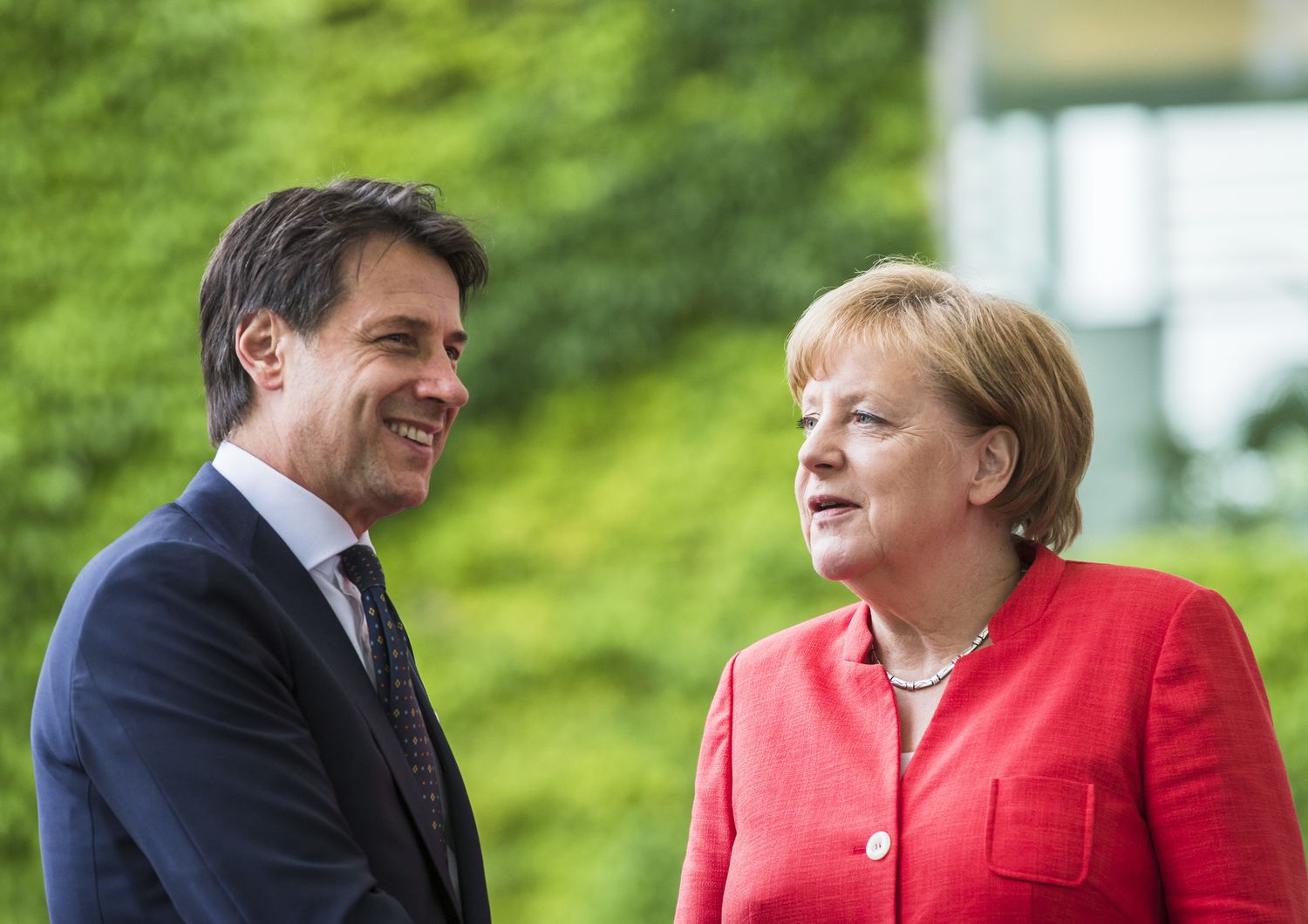 &nbsp;Giuseppe Conte e Angela Merkel