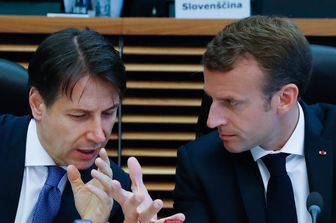 &nbsp;Giuseppe Conte ed Emmanuel Macron al mini-vertice sui migranti