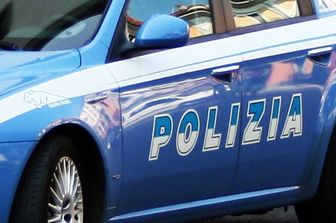 Auto Polizia &nbsp;