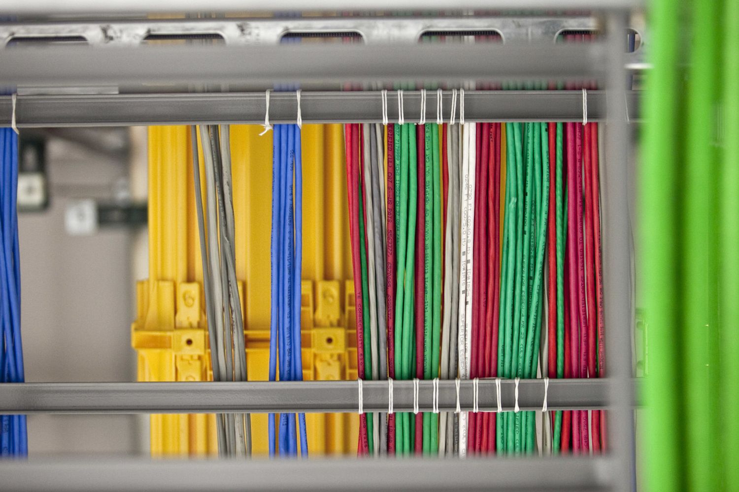 &nbsp;Cavi in una centrale telefonica At&amp;T