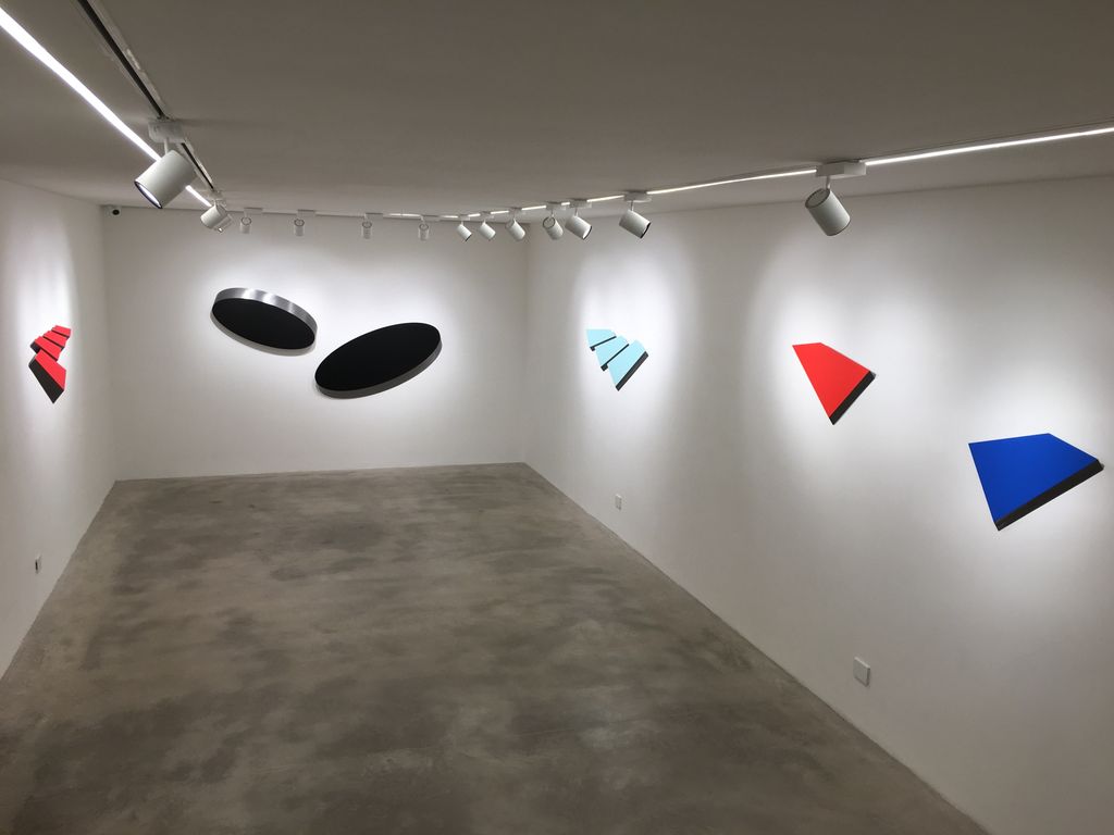 Le opere di Wolfram Ullrich esposte alla galleria Dep Art di Milano