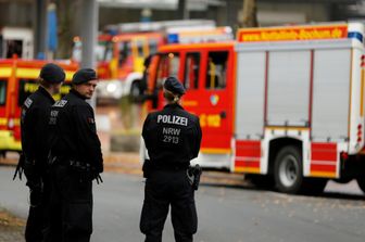 Germania: esplosione distrugge casa a schiera a Brema, tre morti