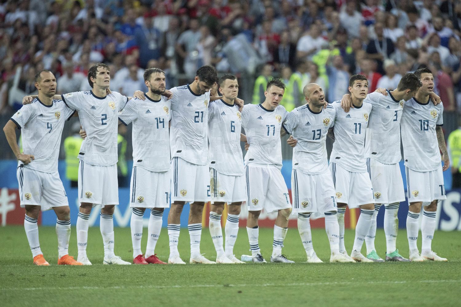 &nbsp;I giocatori della Russia durante i rigori con la Spagna