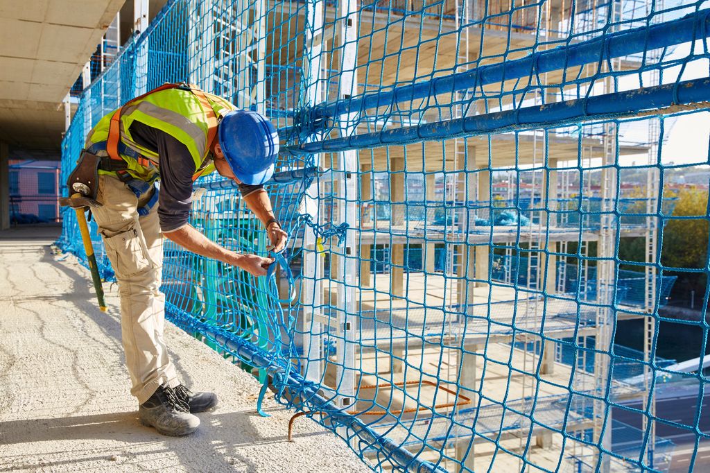 Lavoro nei cantieri (Agf)&nbsp;