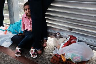 Per ora, solo 75 bambini verranno ricongiunti ai genitori che avevano varcato il confine Usa