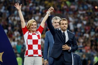 &nbsp; Kolinda&nbsp;Grabar-Kitarovic e Macron