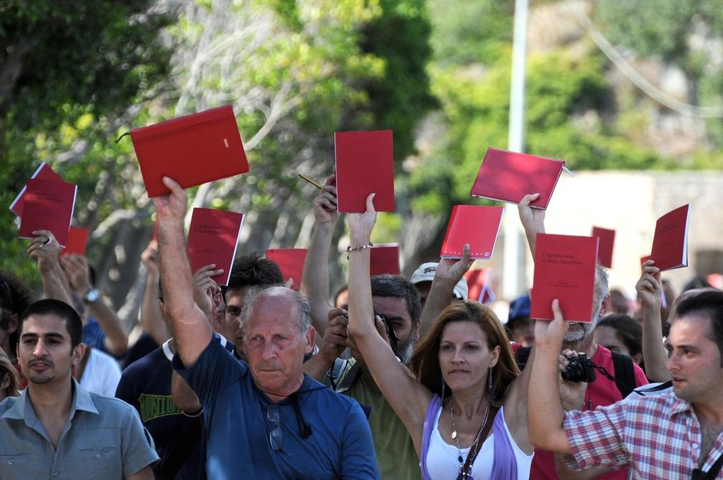 &nbsp;Salvatore Borsellino a capo della marcia delle agende rosse (AGF)