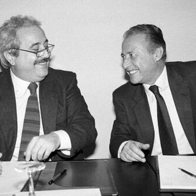 &nbsp;Borsellino-Falcone (wikipedia)