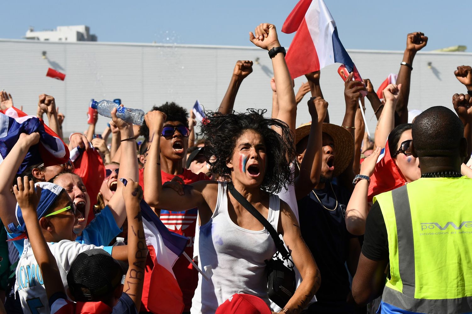 &nbsp;I festeggiamenti al primo gol della Francia nella finale della Coppa del Mondo 2018 contro la Croazia