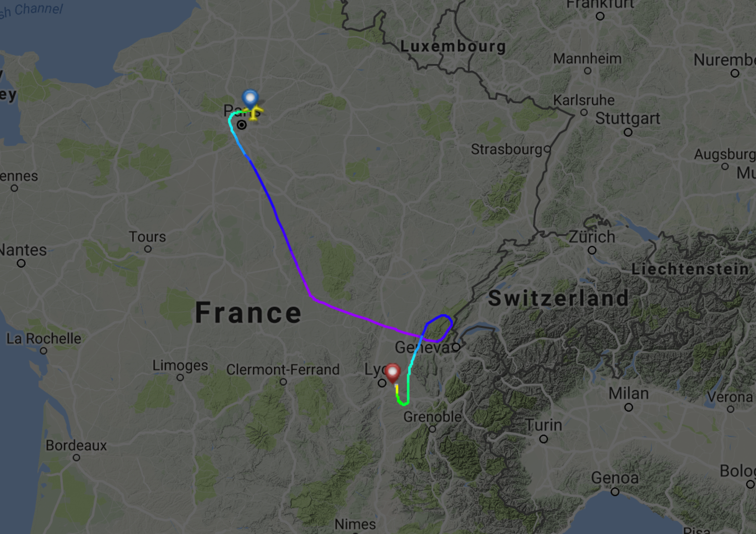 &nbsp;La rotta del volo VY6271 partito da Parigi per Roma e costretto ad atterrare a Lione