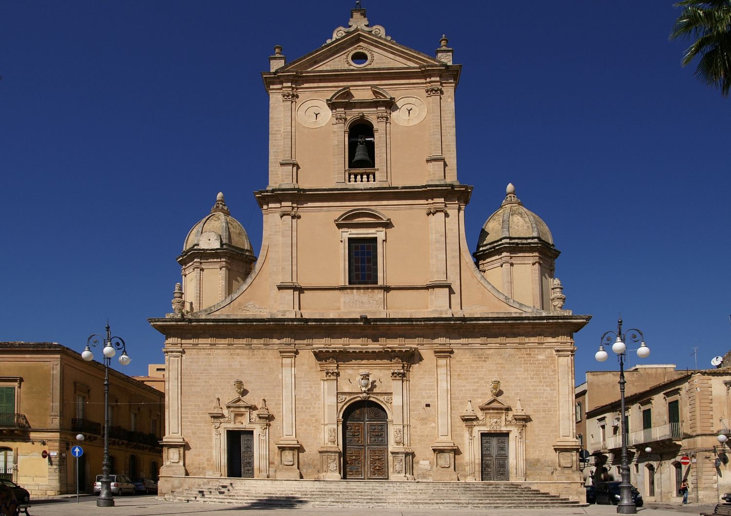 &nbsp;Vittoria - Chiesa madre S. Giovanni Battista (Wikipedia)