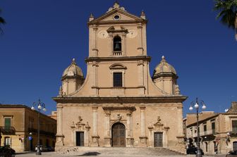 &nbsp;Vittoria - Chiesa madre S. Giovanni Battista (Wikipedia)