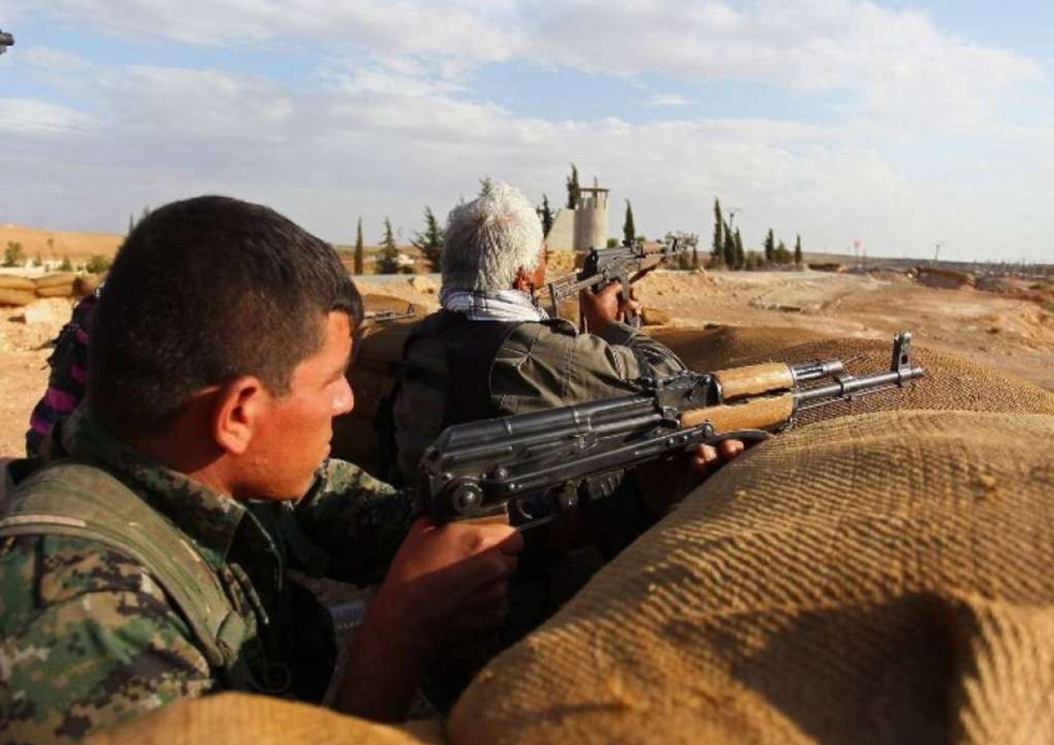 Isis avanza nel nord della Siria, decapitate 3 miliziane curde