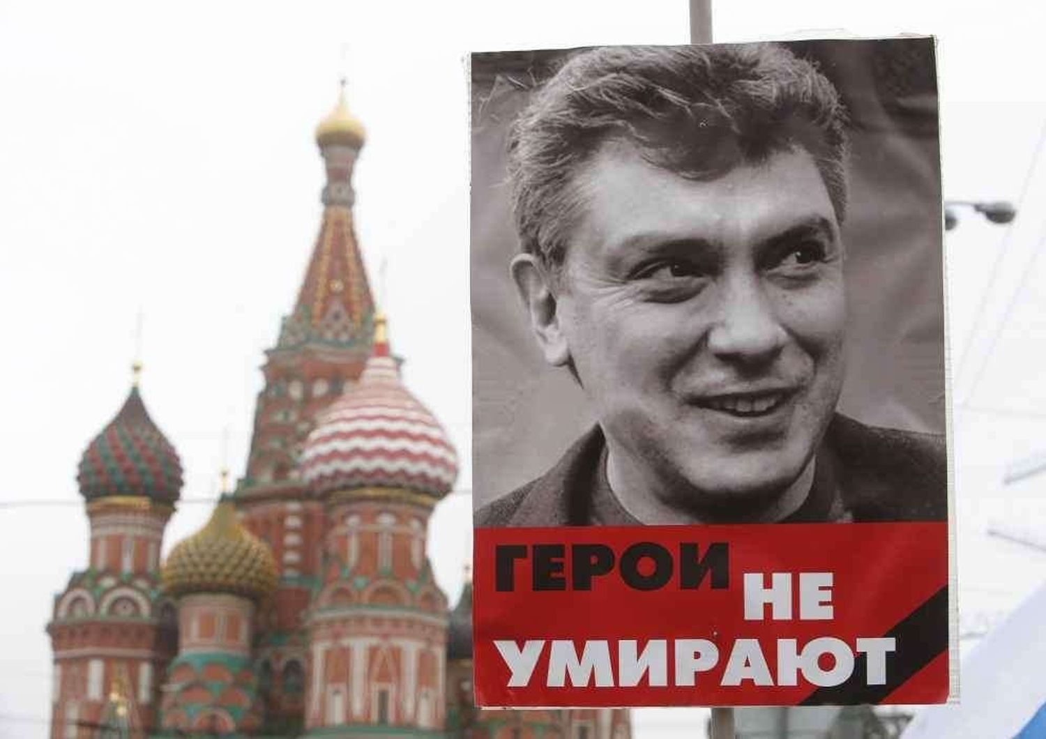 Nemtsov: "Io non ho paura", in migliaia marciano a Mosca - Foto