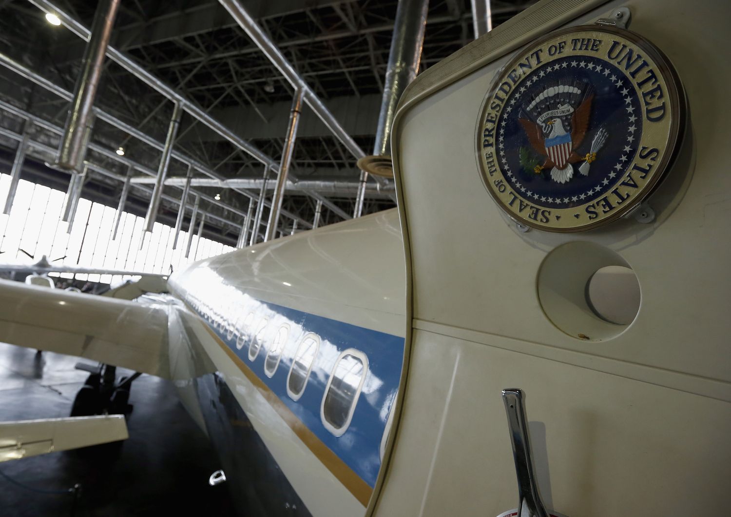 &nbsp;L'Airforce One nella base aerea di&nbsp;Wright-Patterson, Ohio