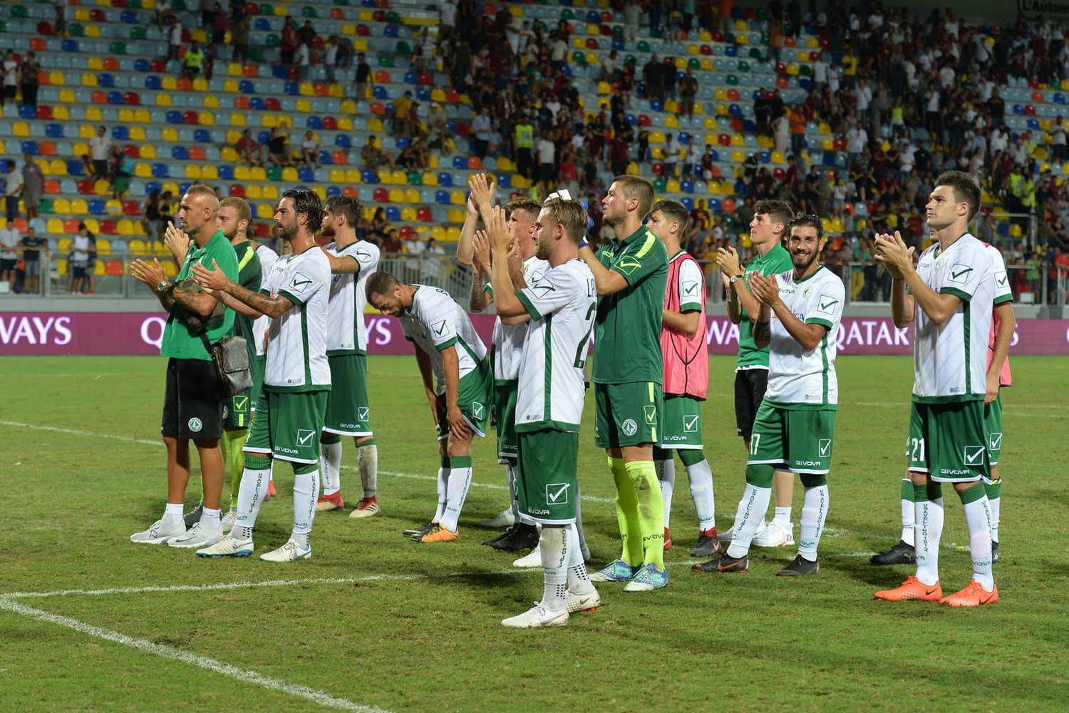 &nbsp;L'Avellino rischia la retrocessione in C per una questione di fideiussioni pagate in ritardo