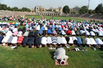 &nbsp;Islam, una preghiera all'Arena Civica di Milano