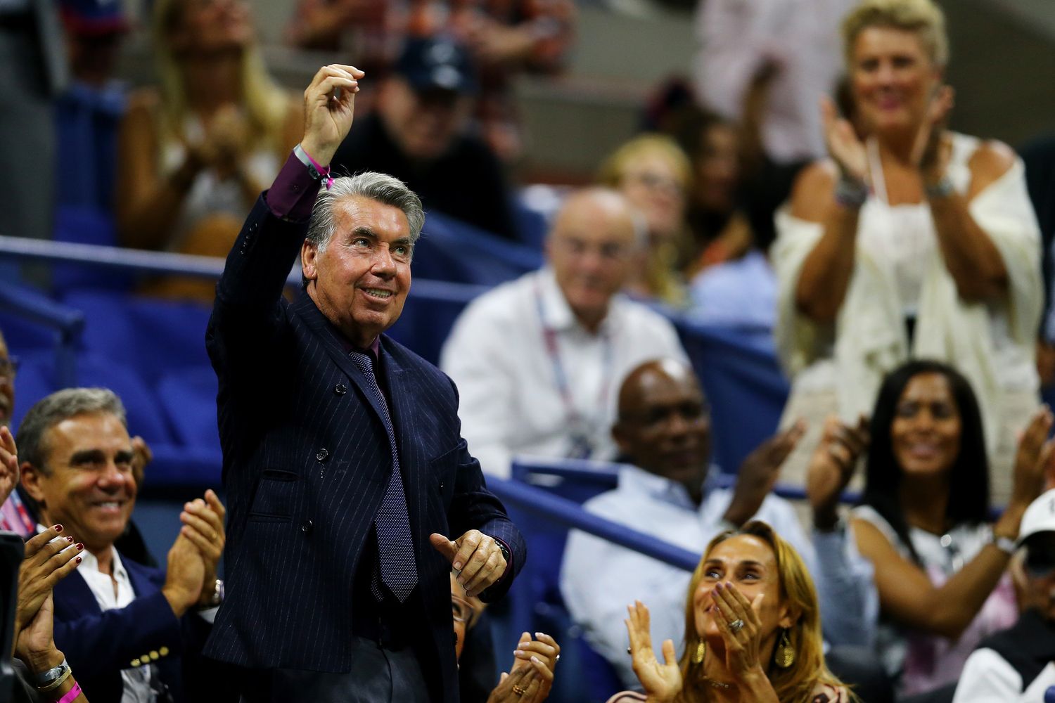 &nbsp;Manolo Santana