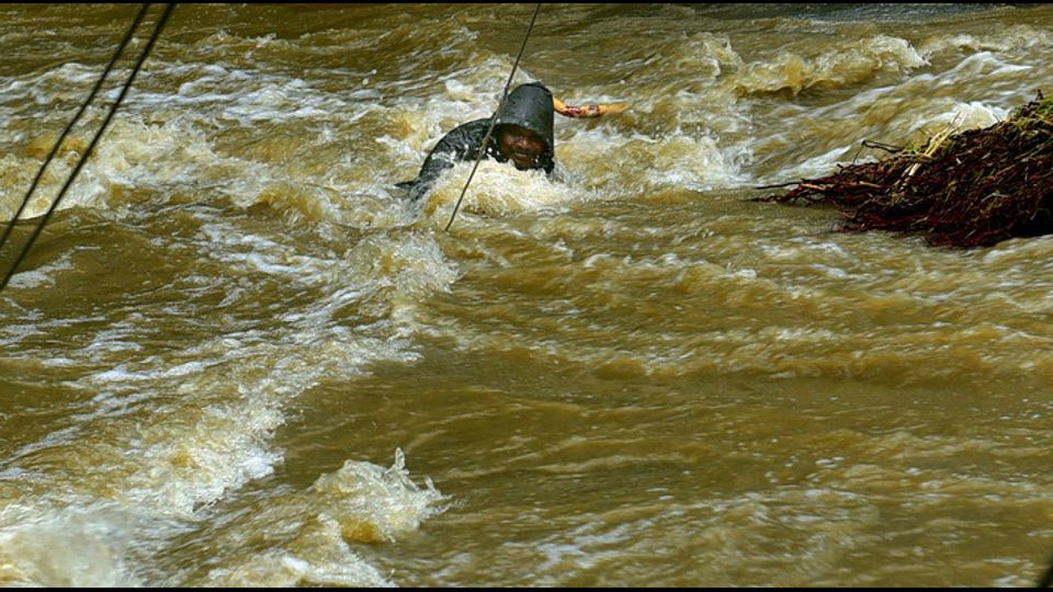 &nbsp;(India, inondazione del Kerala) &Egrave; salito a 342 morti il bilancio delle vittime delle inondazioni dovute alle piogge monsoniche che da giorni stanno colpendo lo stato del&nbsp;Kerala, nel sud dell'India.&nbsp;