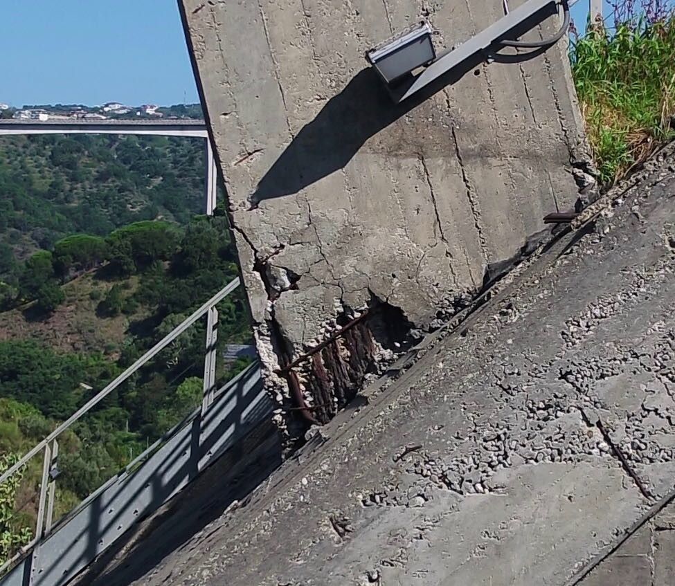 &nbsp; Il ponte Morandi di Catanzaro fotografato da un drone