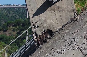 &nbsp; Il ponte Morandi di Catanzaro fotografato da un drone