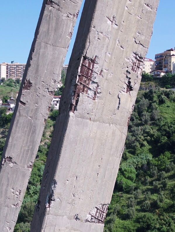 &nbsp; Il ponte Morandi di Catanzaro fotografato da un drone