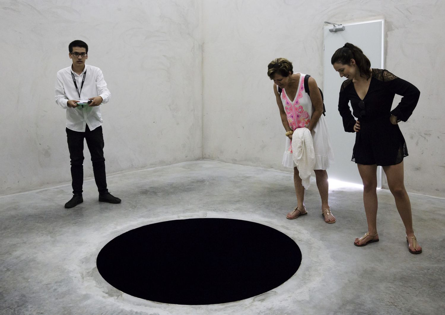 &quot;Discesa al Limbo&quot;, opera dell'artista contemporaneo indiano&nbsp;Anish&nbsp;Kapoor. Immagine di archivio