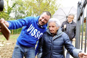 &nbsp;Matteo Salvini con Nonna Peppina